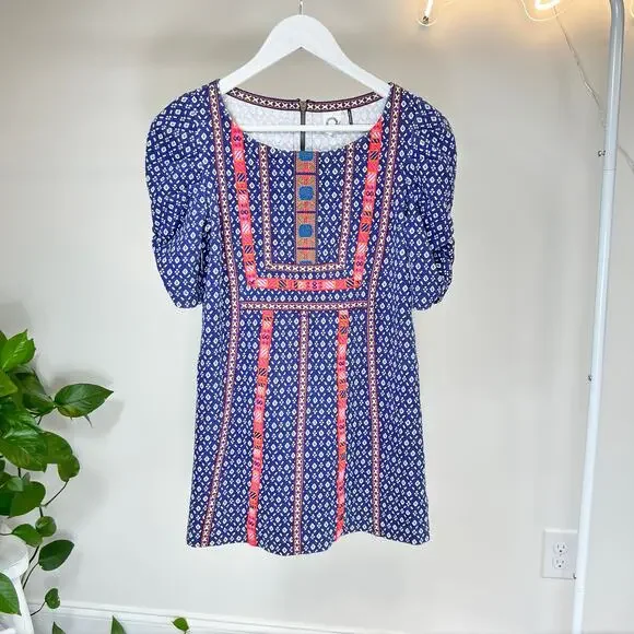 Anthropologie Akemi + Kin Seva Embroidered Top - Picture 5 of 7